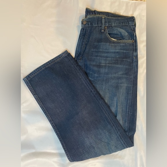 Levi’s. Straight leg. Men’s 38x34 (EUC) - Picture 4 of 6